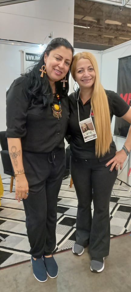 Maya Uraeus e Solange Prado